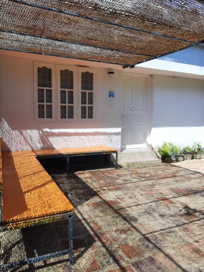 A Loft Hostel Alappuzha ภายนอก รูปภาพ