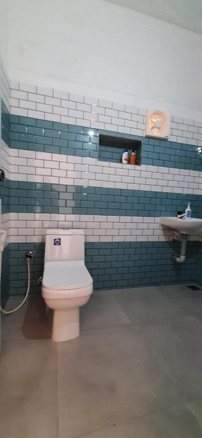 A Loft Hostel Alappuzha ภายนอก รูปภาพ